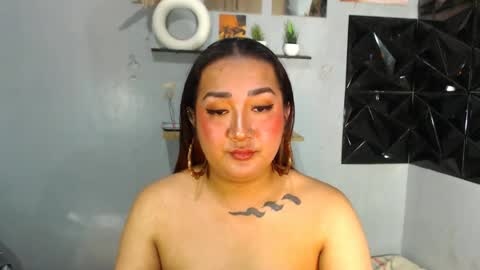 Nira   NOT INTO CHEAP GUYS  online show from July 11, 3:37 pm