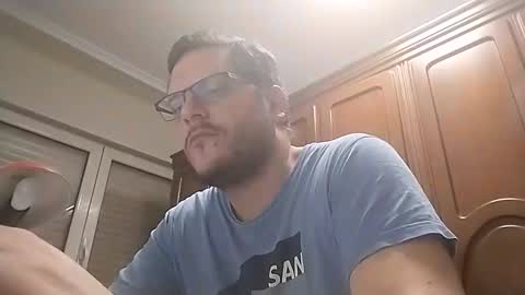 Snapshot of xavi5432 chatting on October 13, 8:33 pm xavi5432 online show from October 13, 8:33 pm