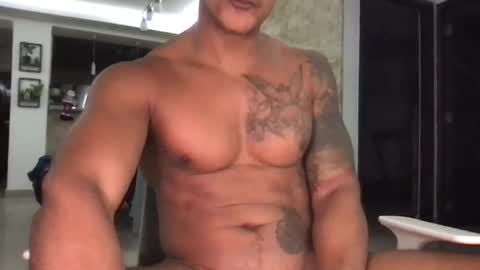 xavii31 online show from December 18, 1:37 am