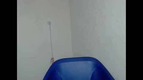 xcreamypussy online show from January 10, 2:35 am