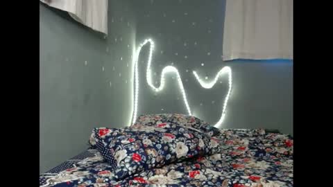 xcreamypussy online show from February 23, 4:13 pm