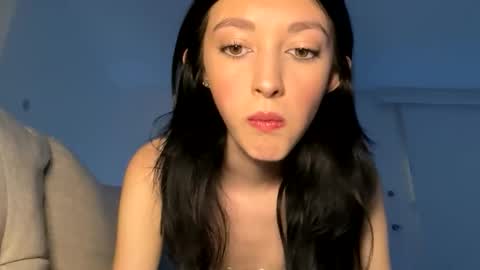 xenadreamx online show from March 23, 3:44 am