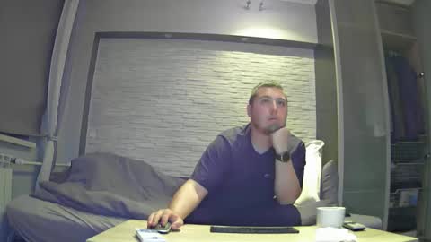 xfikusx44 online show from April 11, 6:34 pm