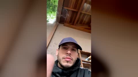 xhamps online show from May 17, 11:41 am