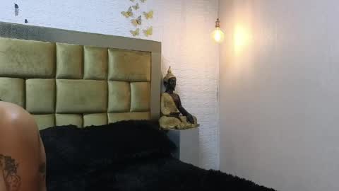 ximena online show from April 3, 1:18 pm