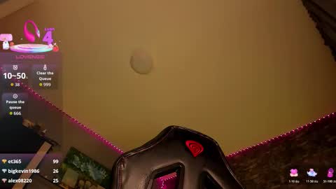 Lara online show from January 11, 11:55 pm