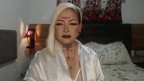 Snapshot of xlisbetx chatting on January 12, 9:19 pm xlisbetx online show from January 12, 9:19 pm