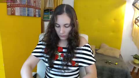 lunna online show from November 21, 7:34 pm