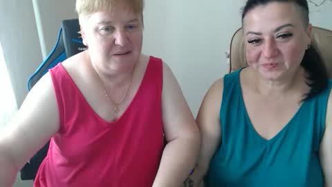 XMollyJaneX online show from September 13, 11:23 am