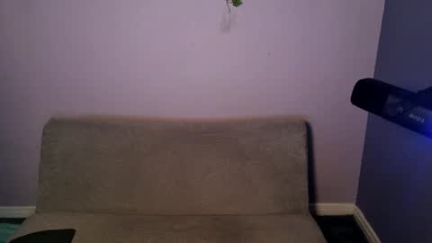 Bambi online show from April 11, 5:39 pm