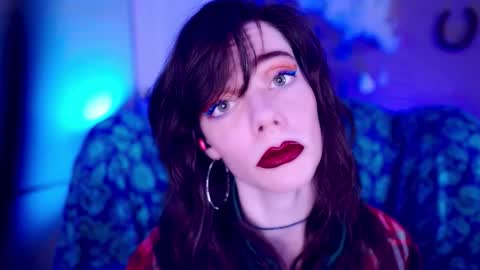 Bella Bondai online show from December 20, 3:57 am