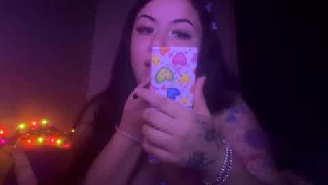 xocrybaby online show from November 12, 5:54 am