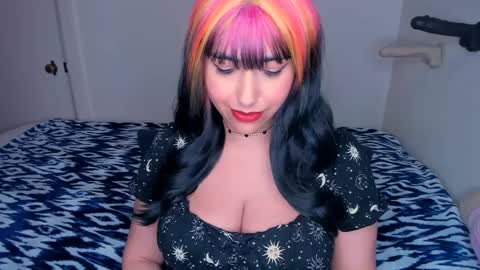 Rae  online show from February 27, 4:35 am