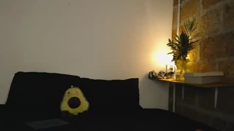 xoxo_natix online show from March 7, 6:13 am