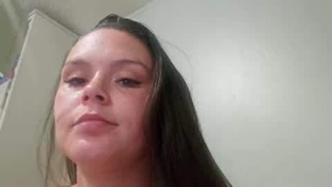 xoxogirl25 online show from November 10, 4:26 am