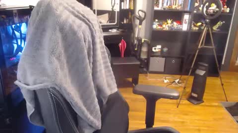 xqueenkendrax online show from March 7, 12:15 am