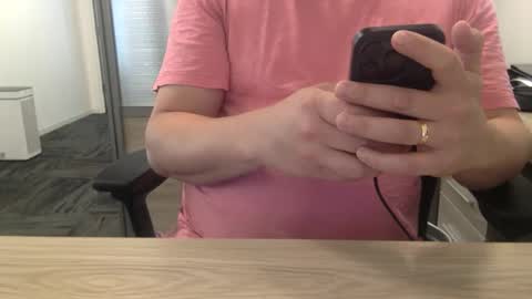 xrdrcrx online show from April 9, 6:35 pm