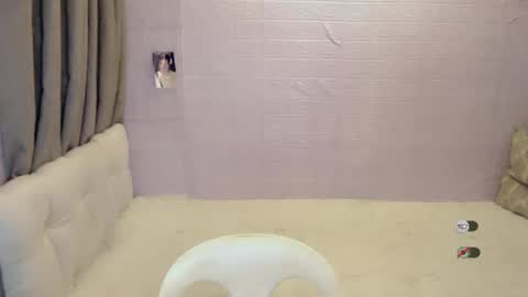 xsabbylicious69 online show from February 6, 5:55 am