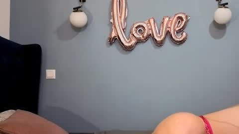 AnnaMaee online show from March 7, 10:32 pm