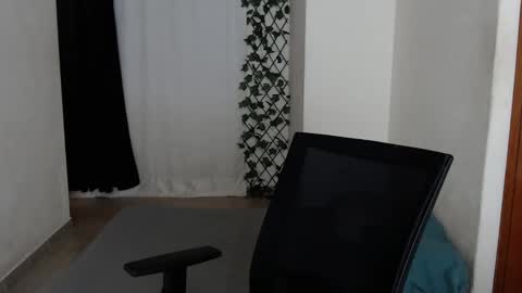 xtranherr online show from December 20, 3:03 am