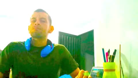 xuyeeg online show from February 10, 4:19 am