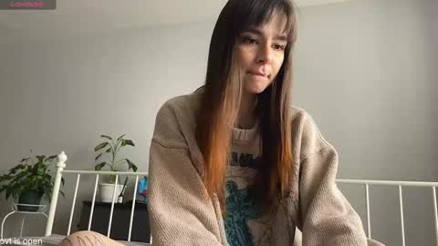 Lily online show from February 26, 9:34 am