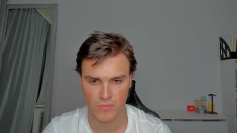 raul online show from September 19, 3:21 am