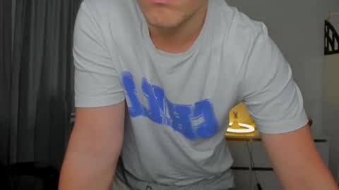 raul online show from September 21, 3:32 am