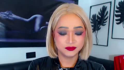 xxasian_goddessxx online show from July 23, 6:38 pm