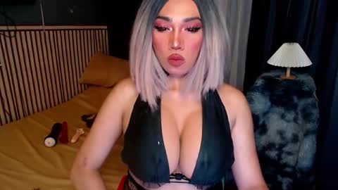 Snapshot of xxcinddyxx chatting on September 24, 6:47 pm cinddy online show from September 24, 6:47 pm