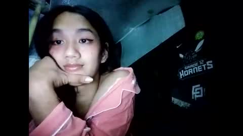 Snapshot of xxgoddessofsatisfactionxx chatting on January 28, 6:49 pm Sophie online show from January 28, 6:49 pm