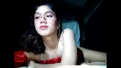 Snapshot of xxgoddessofsatisfactionxx chatting on February 13, 5:33 pm Sophie online show from February 13, 5:33 pm