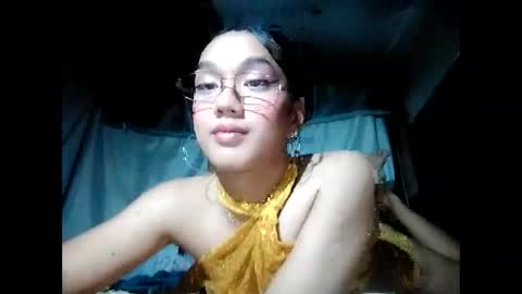 Snapshot of xxgoddessofsatisfactionxx chatting on February 12, 6:30 pm Sophie online show from February 12, 6:30 pm