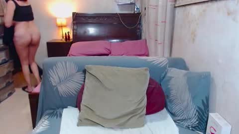 sexyyanna4u online show from November 15, 2:02 am