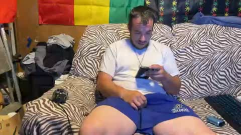 xxScubaStevexx online show from June 26, 2:00 pm
