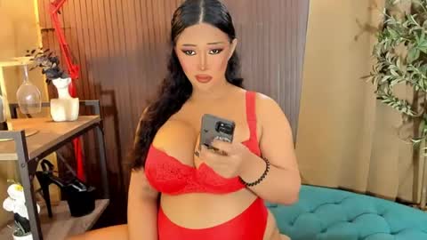 xxtastefullayeshaxx online show from April 25, 8:06 pm