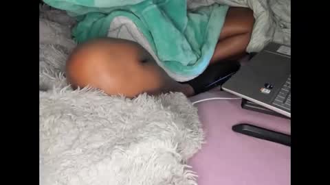 Danielle online show from February 24, 8:58 pm