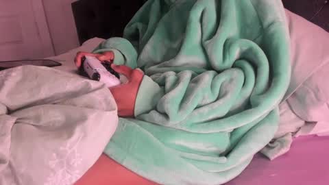 Danielle online show from March 4, 12:29 am