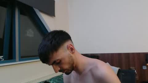 xxxdonpuiuuxxx online show from March 30, 10:54 pm