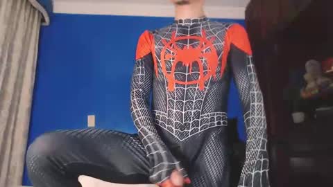 Kev online show from October 31, 8:42 pm