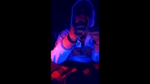 xxxtiffinyxxx online show from May 4, 4:08 am