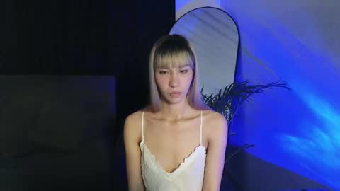 July and Fer online show from October 28, 4:13 am