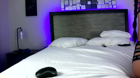 Lil Luna online show from February 27, 10:53 pm