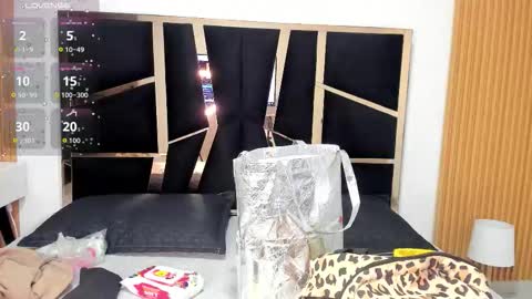 Yahaira online show from December 5, 12:14 pm