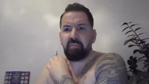 yakijoe online show from November 19, 11:47 pm