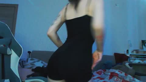 Yami online show from February 3, 11:47 pm