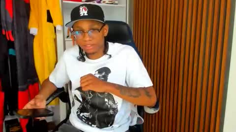 yandi_hot online show from February 16, 1:53 pm