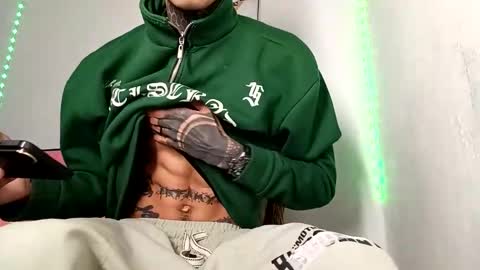 Yan online show from February 18, 5:07 am