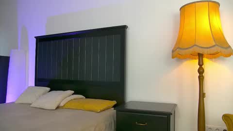 yanira_ass_ online show from March 17, 5:01 am