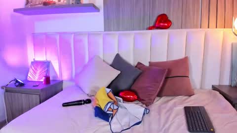 yaramooun online show from February 17, 12:37 pm